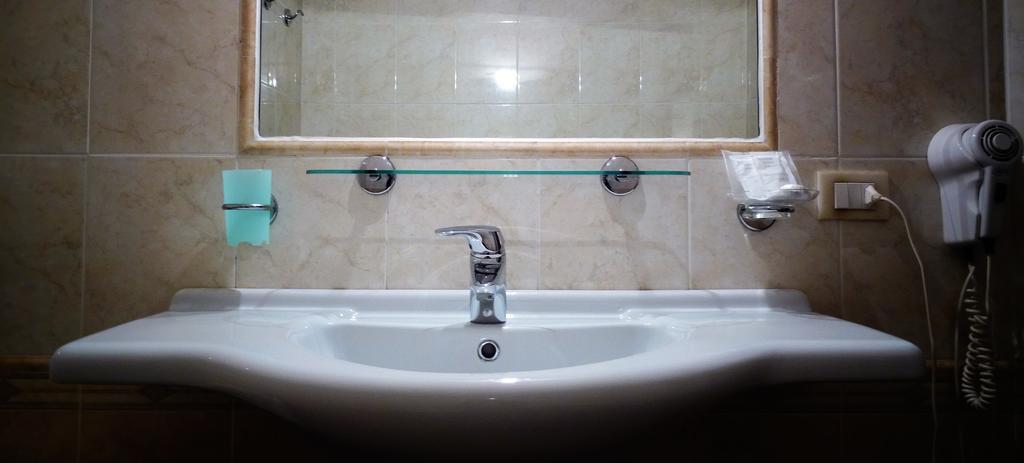 רוטיליאנו B&B Poggio Delle Ginestre מראה חיצוני תמונה