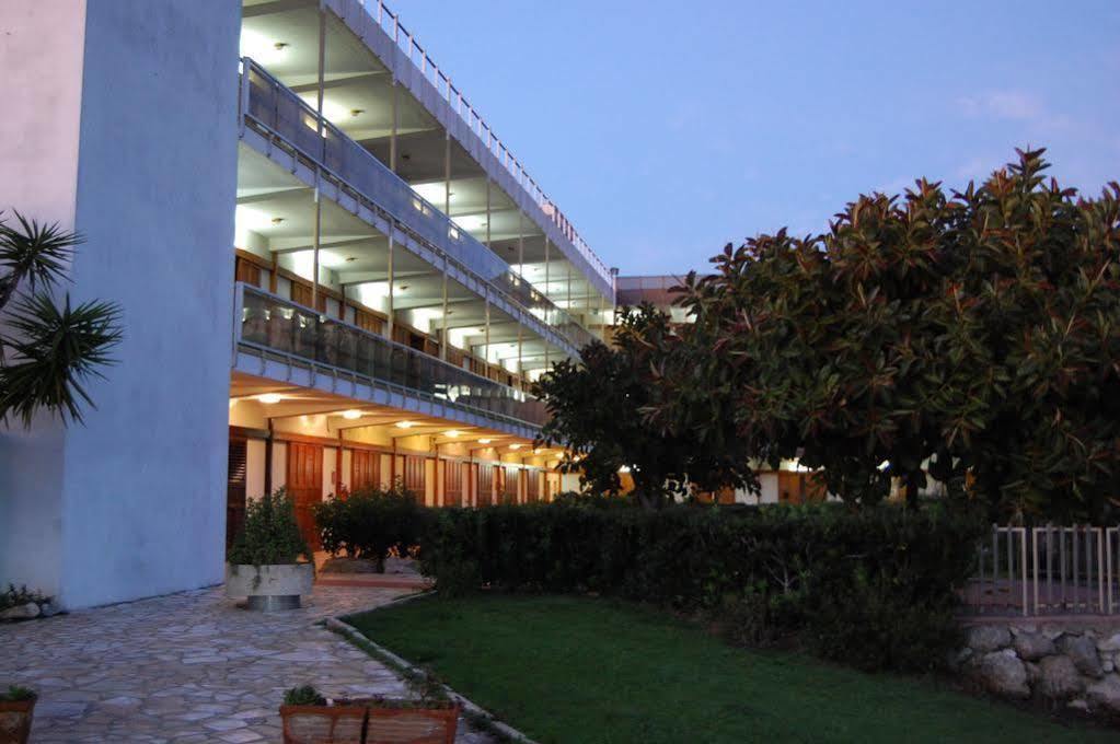 רוטיליאנו B&B Poggio Delle Ginestre מראה חיצוני תמונה